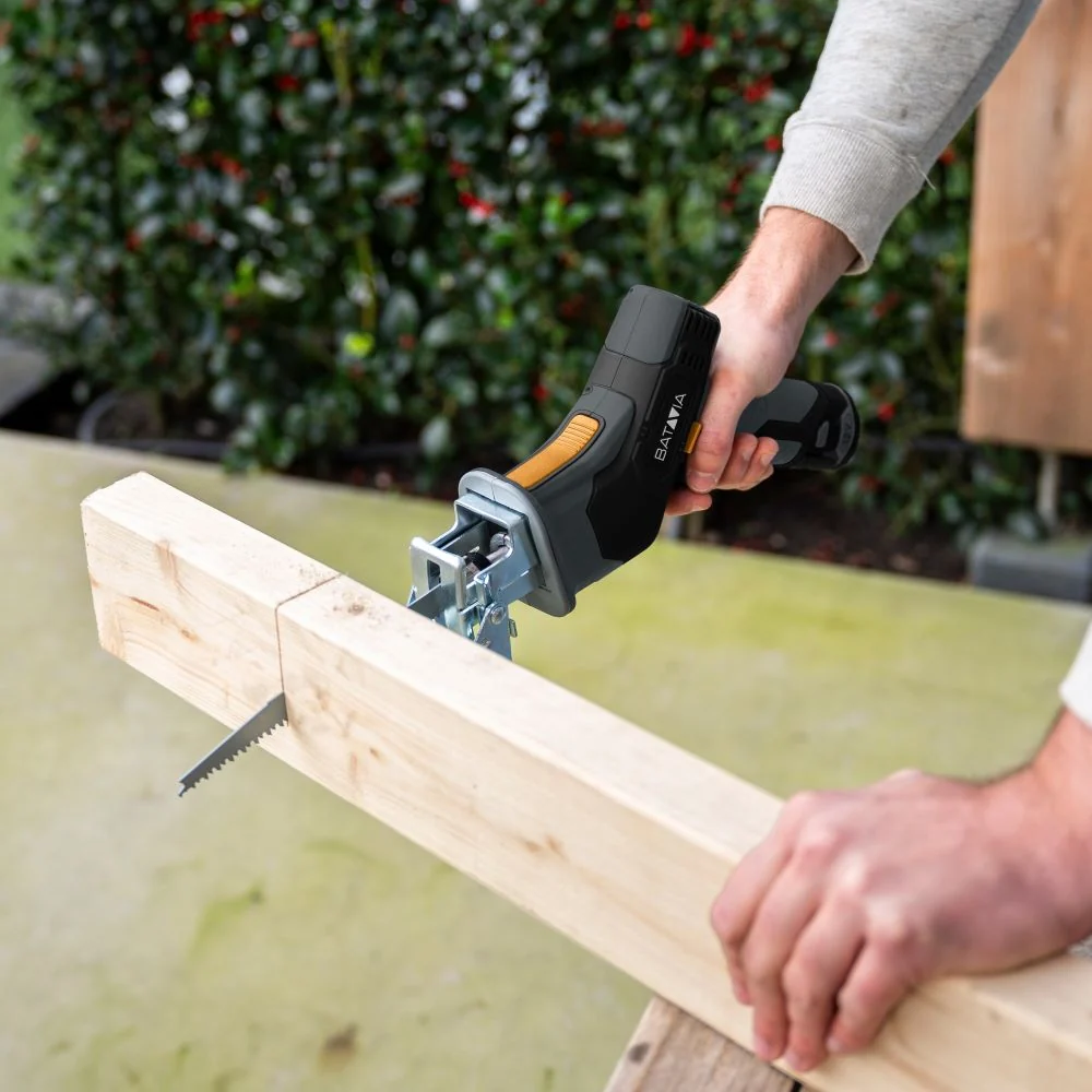 12V Cordless Reciprocating Saw - Image 3