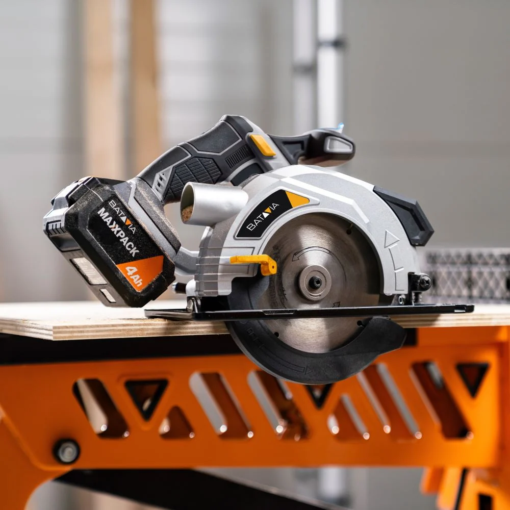 18V Cordless Circular Saw 165 mm - Image 2