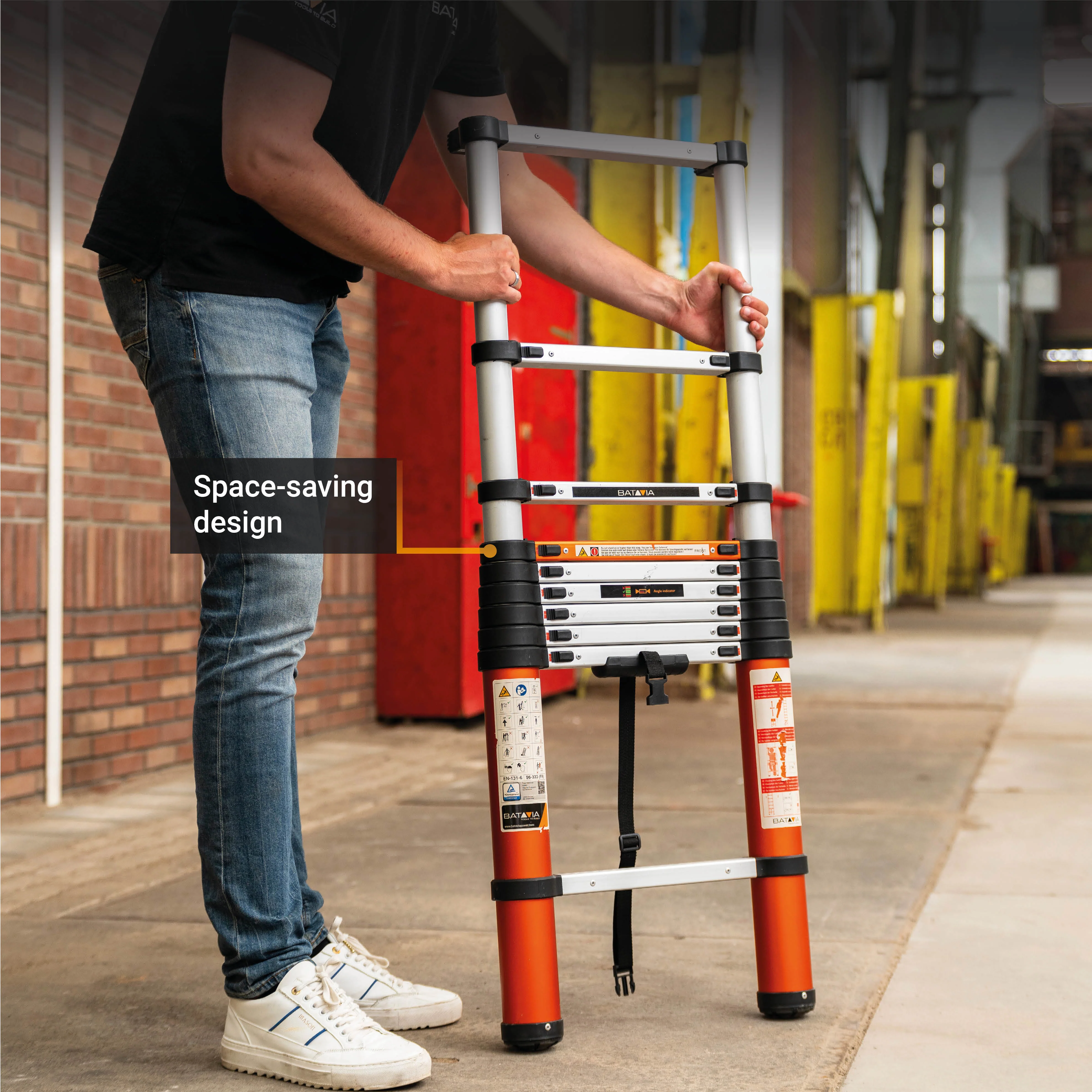 Telescopic Ladder 2.93m - Image 3