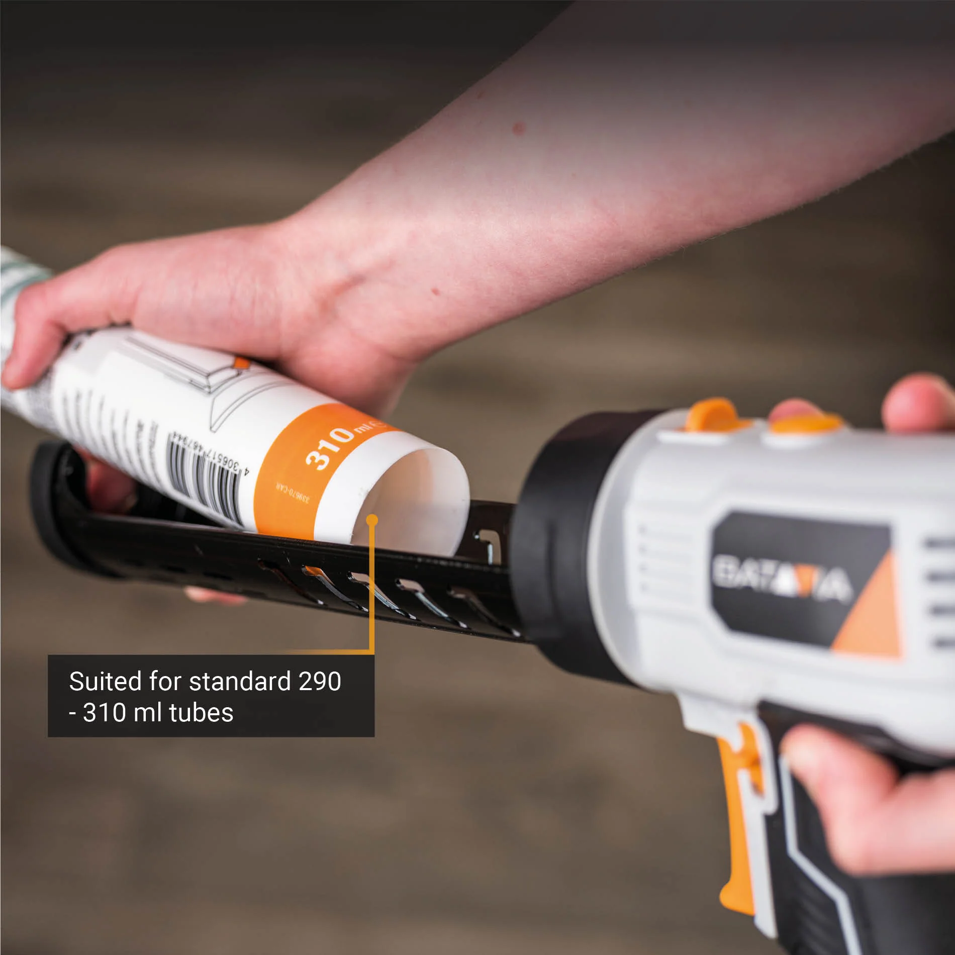 Maxxpush 6V Caulking Gun with LED Work Light - Image 6