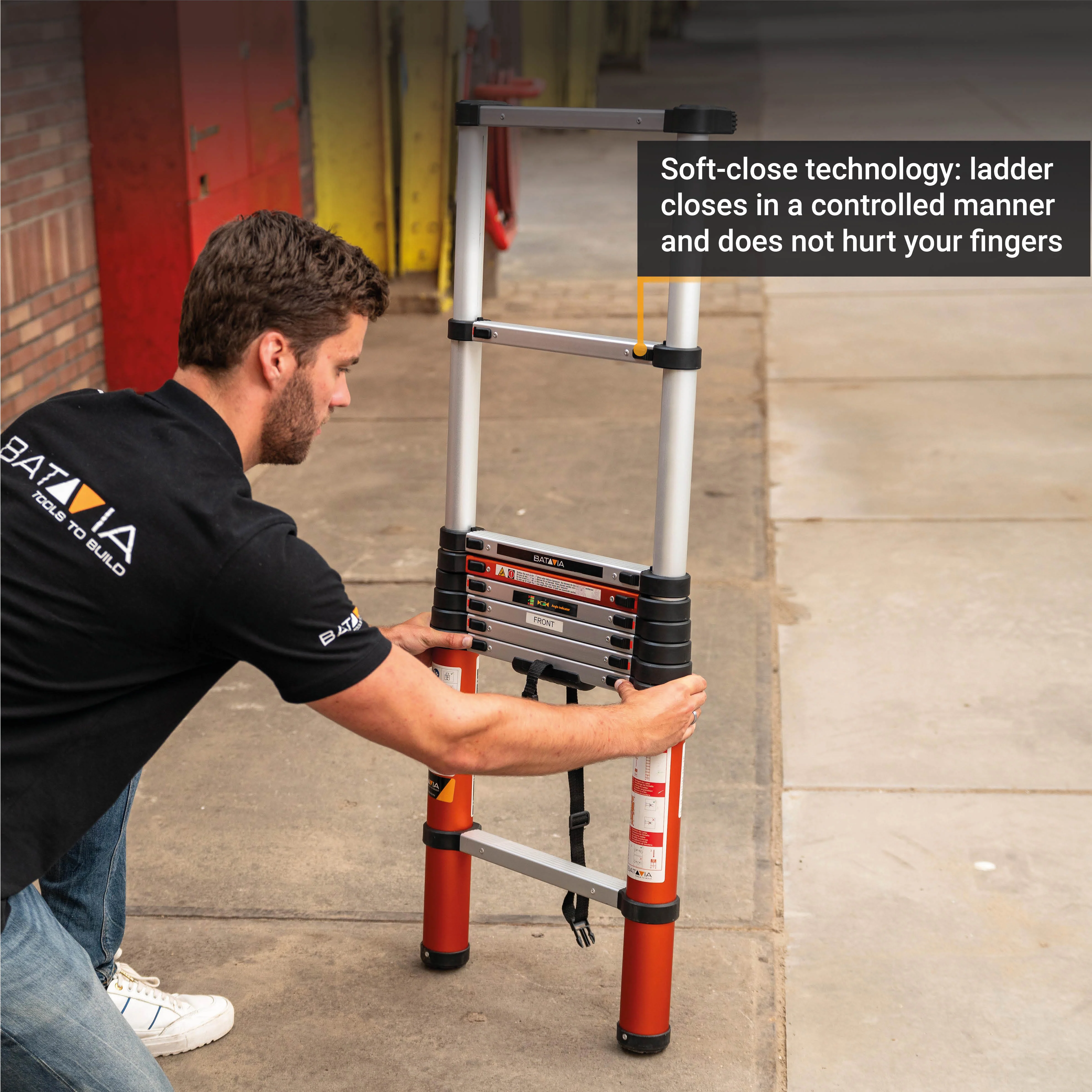 Telescopic Ladder 2.63m - Image 3