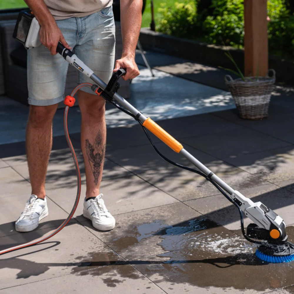 Twin Brush Water Hose - Image 3